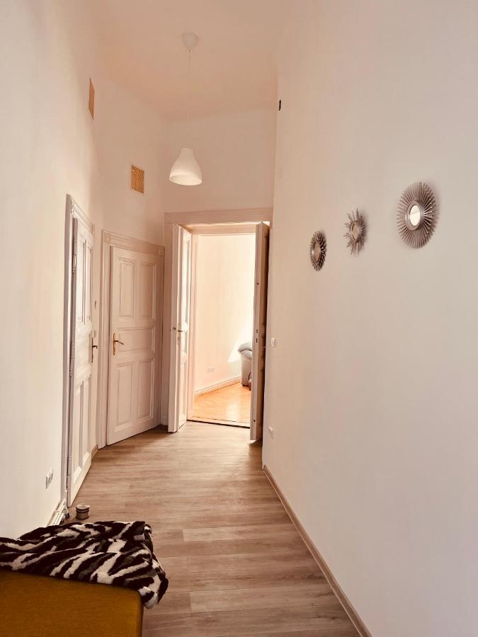 אורדאה Apartment Friends Central מראה חיצוני תמונה