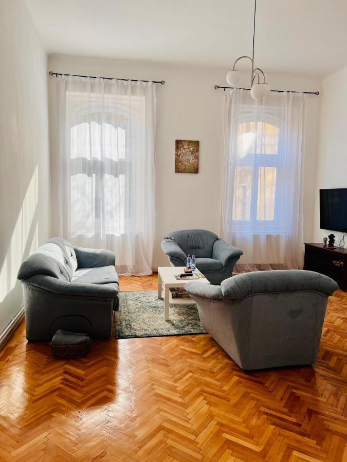 אורדאה Apartment Friends Central מראה חיצוני תמונה